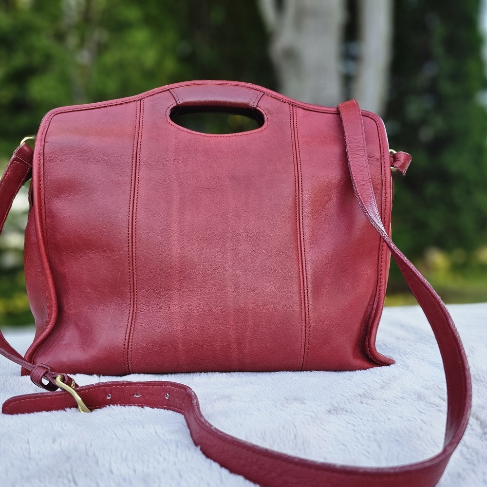 Vintage Coach XL ZipTop Shopper